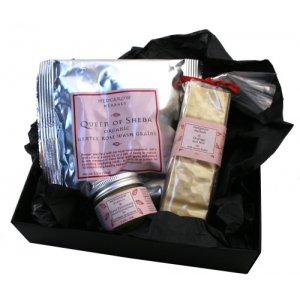 Hedgerow Herbals Luxury Pampering Gift Box